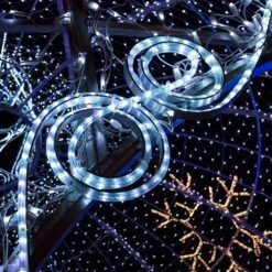 18' Cool White LED Rope Light, 2 Wire 1/2", 120 Volt 11 18' Cool White LED Rope Light, 2 Wire 1/2", 120 Volt -Xmas Lights Store rope light LED2 cool white motif cu 1